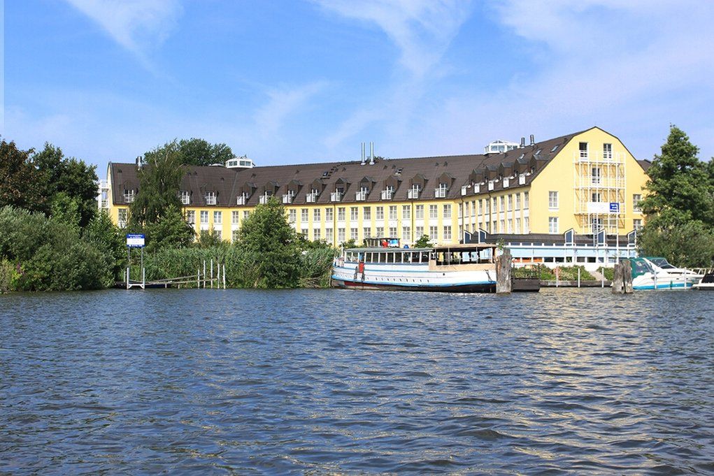 Seehotel Zeuthen Exterior foto